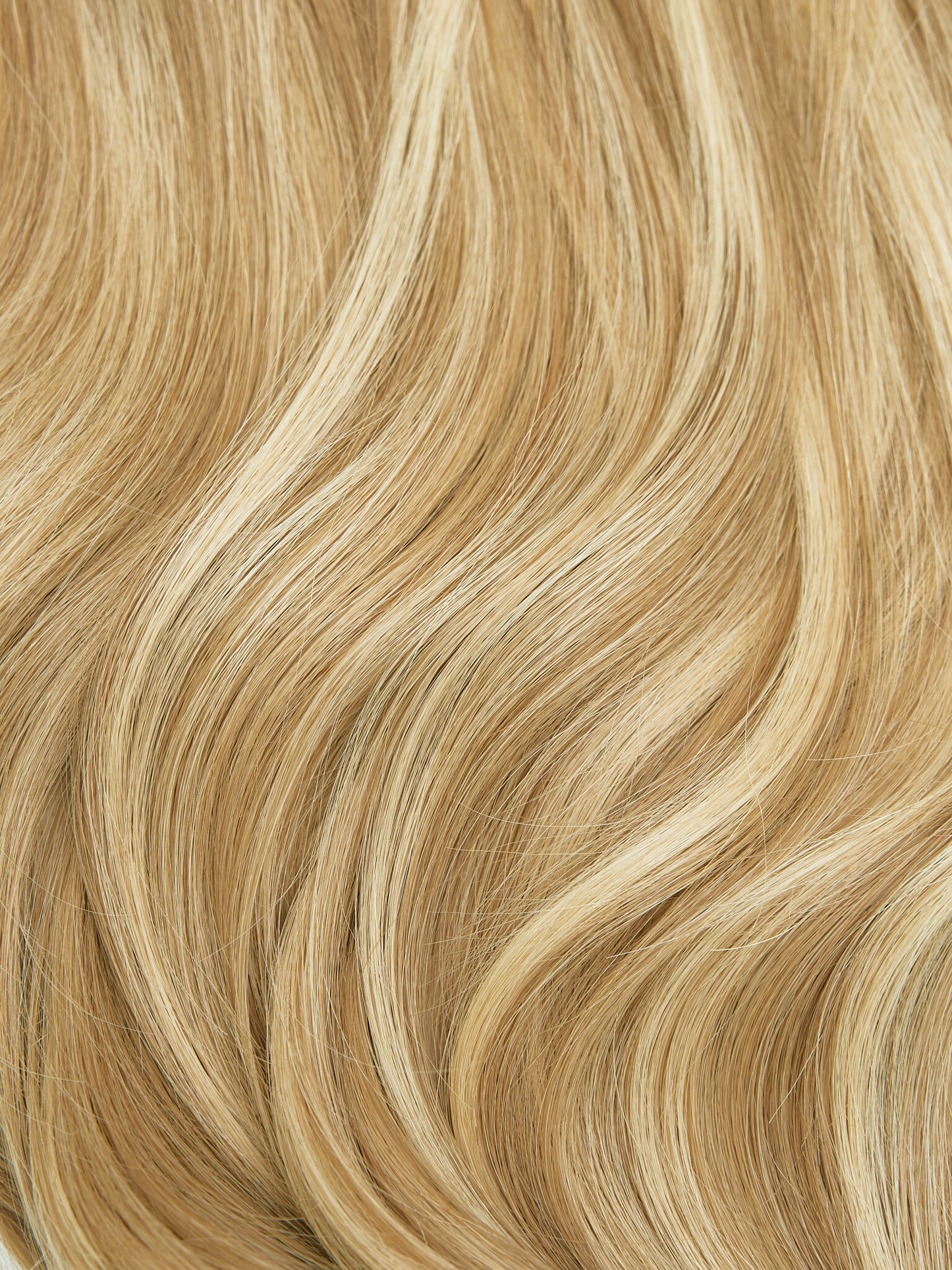 Sandy Blonde (P5B/18B) 20" Keratin Tip