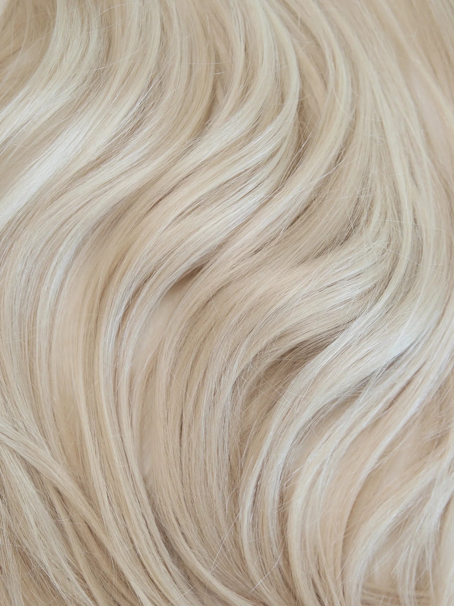 Ash Blonde (60) 20" 160g - Clip-Ins