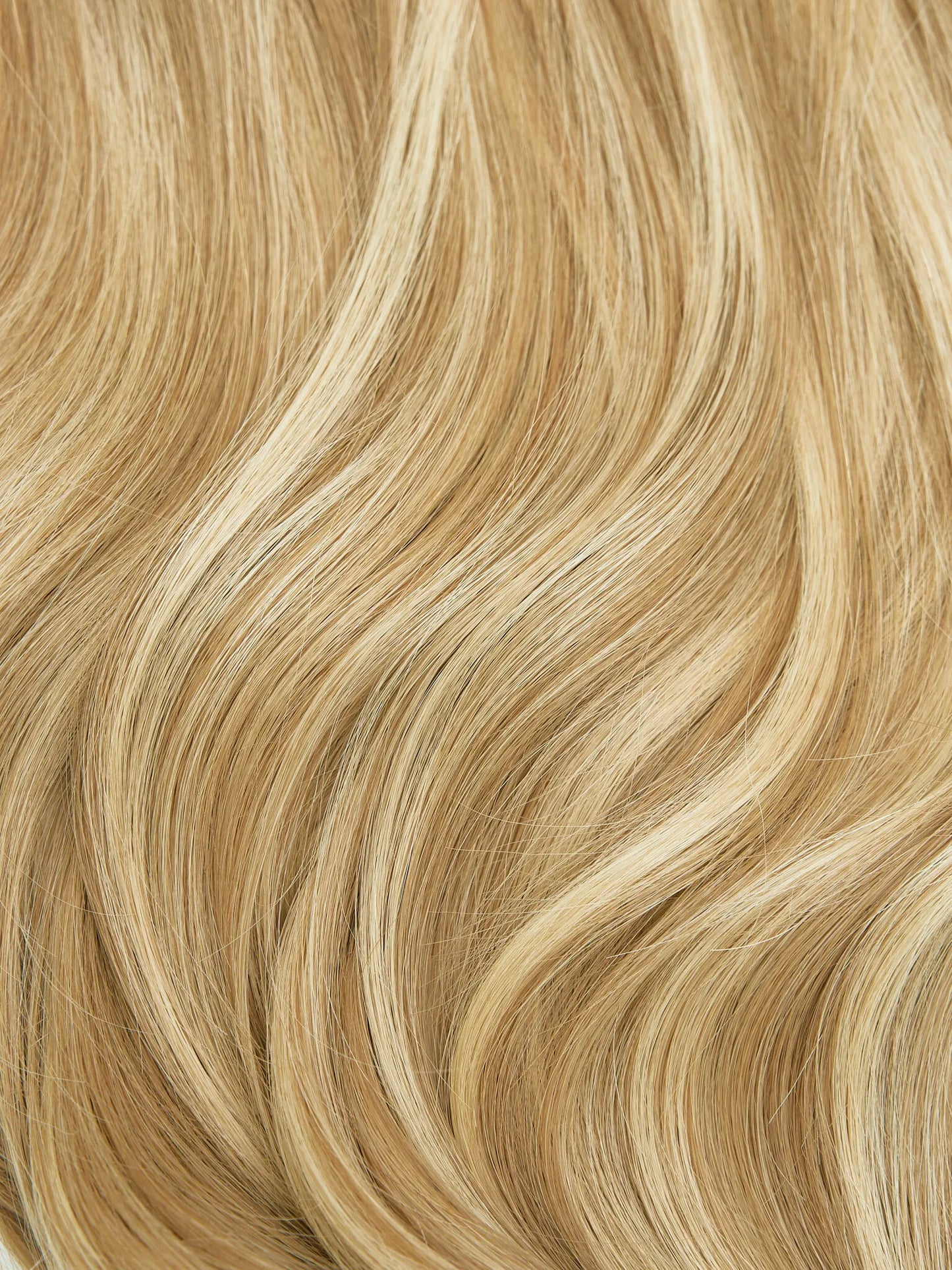 Sandy Blonde (P5B/18B) 20" Keratin Tip